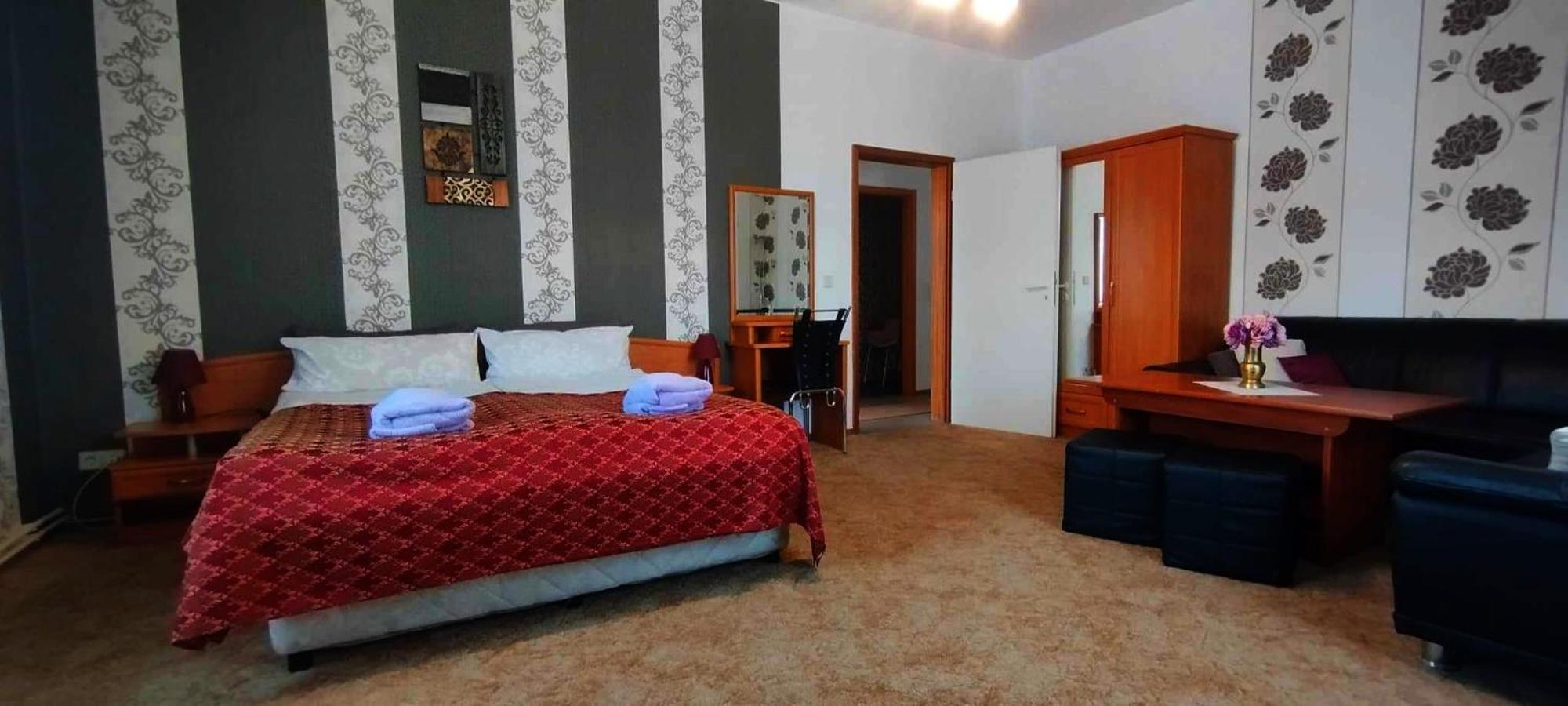 Grosse Wohnung Mit Terrasse Im Altstadtzentrum - Ferienwohnung Chiplakoff Blankenburg  Εξωτερικό φωτογραφία