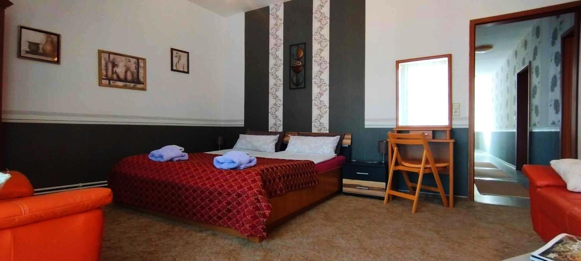 Grosse Wohnung Mit Terrasse Im Altstadtzentrum - Ferienwohnung Chiplakoff Blankenburg  Εξωτερικό φωτογραφία