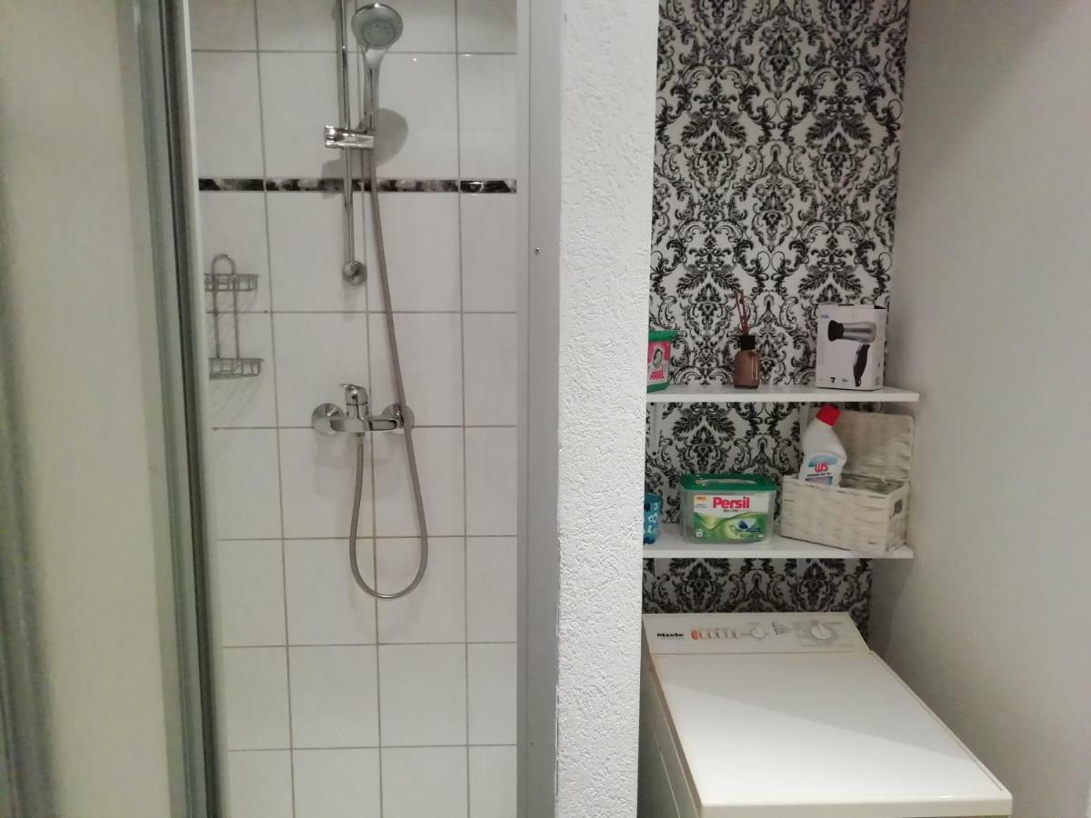 Grosse Wohnung Mit Terrasse Im Altstadtzentrum - Ferienwohnung Chiplakoff Blankenburg  Εξωτερικό φωτογραφία